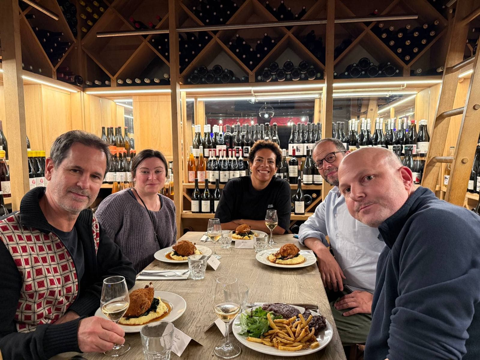 BlueDinner dans une cave à vin